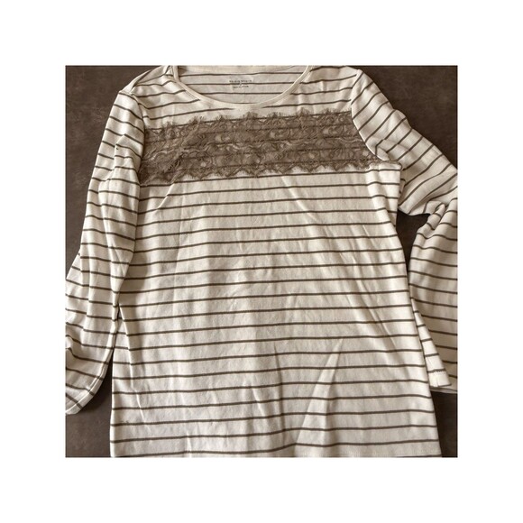 Studio Works Women’s Small Long Sleeve Tee With Lace Detail - Picture 1 of 4